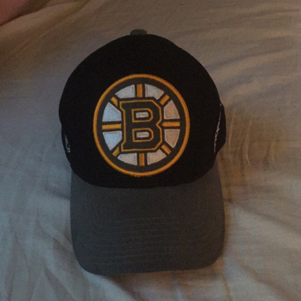 Bruins Hat